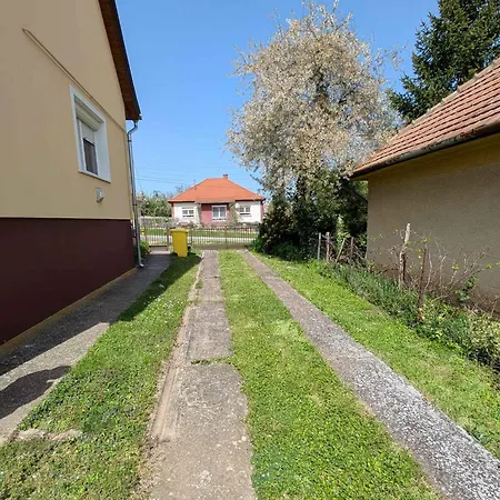 Lägenhet In - Balaton 54325 *